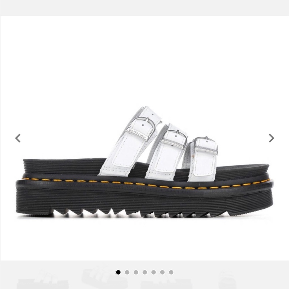 Dr. Marten blaire platform sandals
